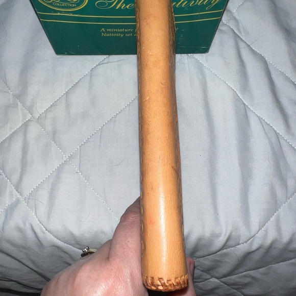 Vintage Leather Hand Tooled Wallet - Picture 6 of 6